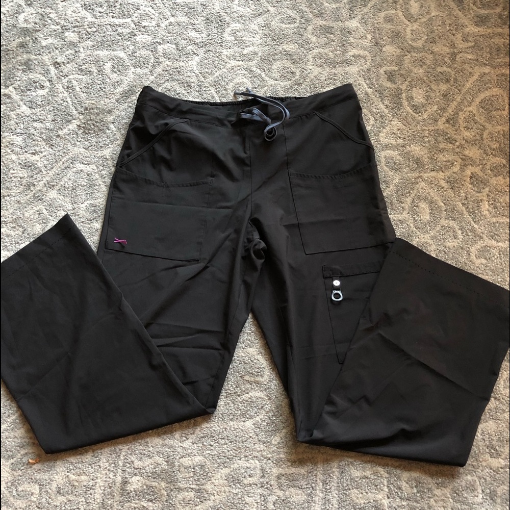 Women’s Black Scrubs Size Medium Lynx Brand